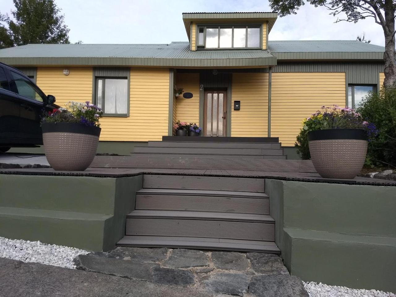 Reydarfjordur Apartment Exterior foto